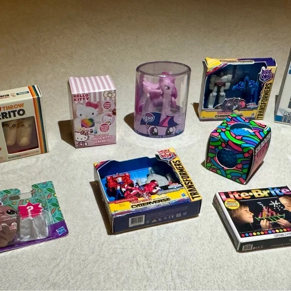 Assorted Mini Brands - Picture 2 of 4